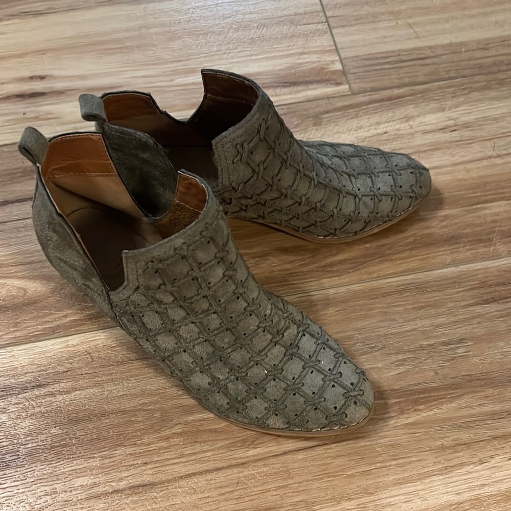 Mi.iM booties